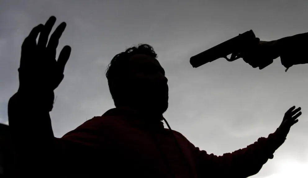 Denunciado por violencia de género, amenazó de muerte a su ex pareja y a su hijo