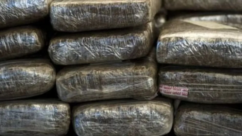 Secuestran 8.000 dosis de cocaína de un colectivo que salía de Tartagal