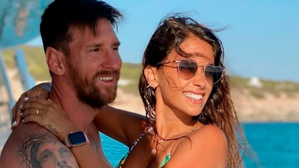 ¡La sensual imagen que Leo Messi compartió de Antonella en sus redes sociales!