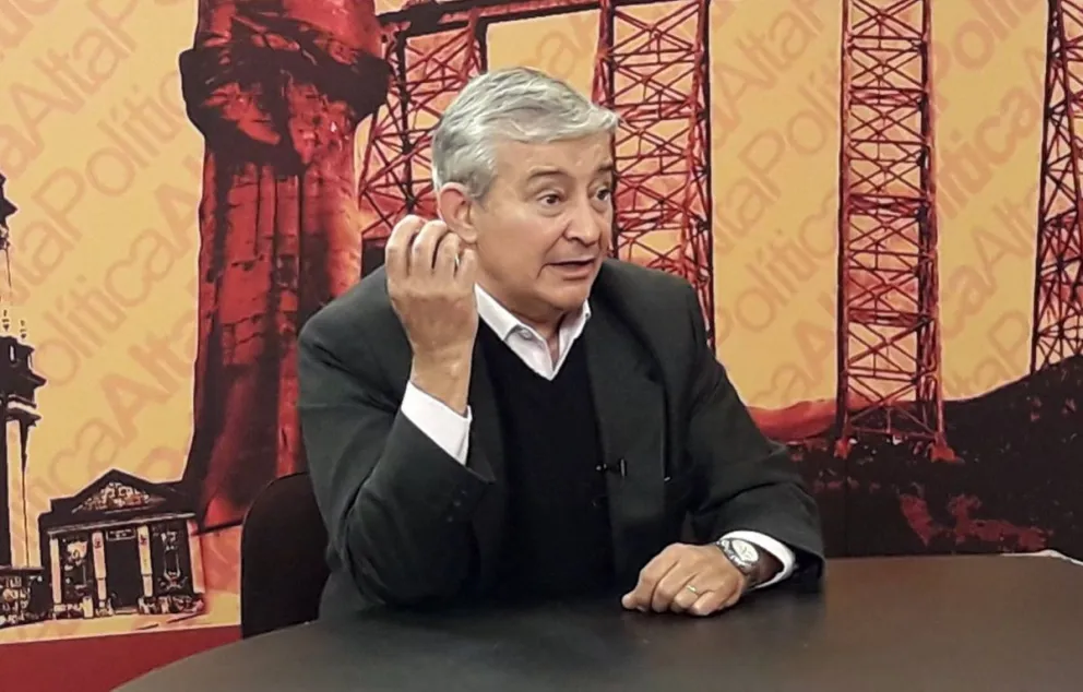 A Martín Grande se le vino la noche por no presentarse a la mediación con Simesen de Bielke