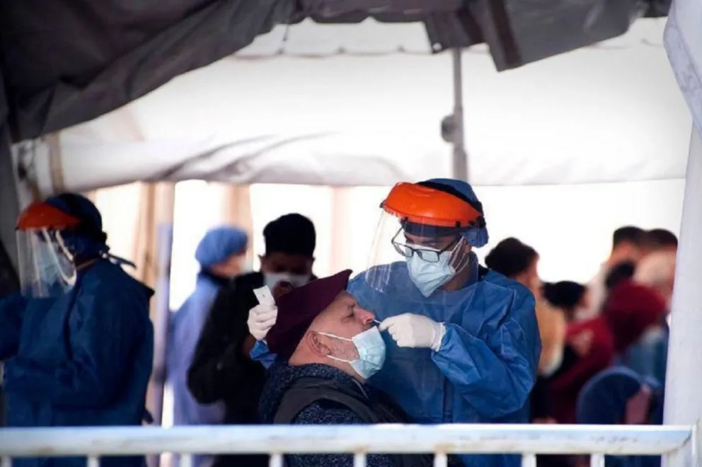 Se detectaron poco más de 11 mil casos de coronavirus en Argentina en las últimas 24 horas