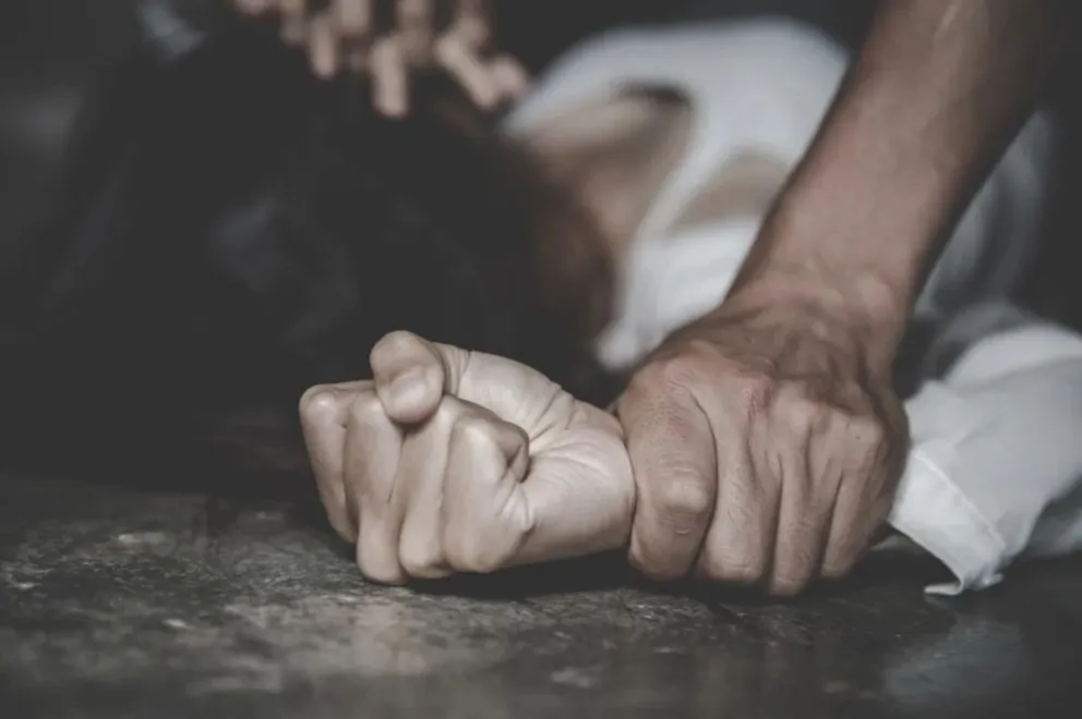 Durísima condena para un padrastro salteño: violaba a la hija de su mujer y luego compraba su silencio