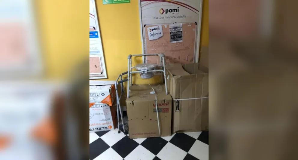 Imágenes que duelen: denuncian que el PAMI se apropia de electrodomésticos e insumos para jubilados salteños