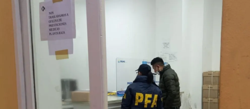 La Policía Federal se presentó en las oficinas del PAMI en Salta