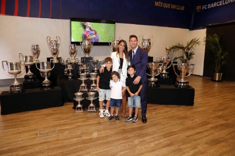 Se sacó Thiago, el hijo mayor de Lionel Messi y les respondió duramente a un grupo de hinchas