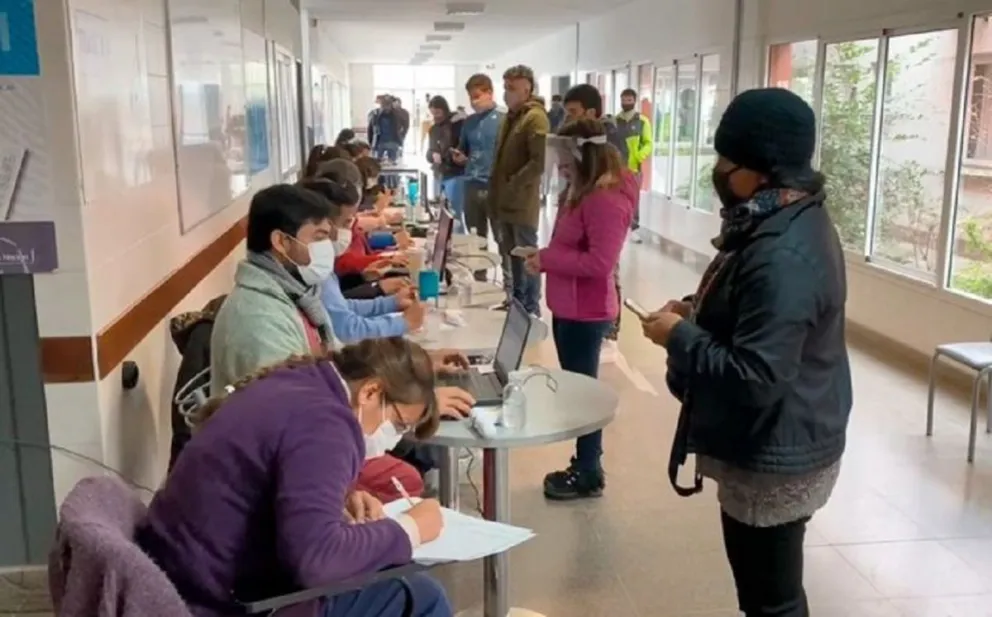Avanza la campaña de vacunación en Salta: durante el fin de semana más de 10 mil salteños fueron inmunizados