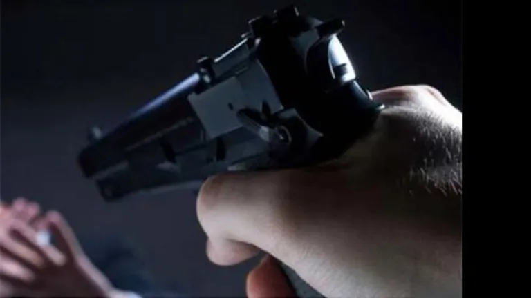 Pistola