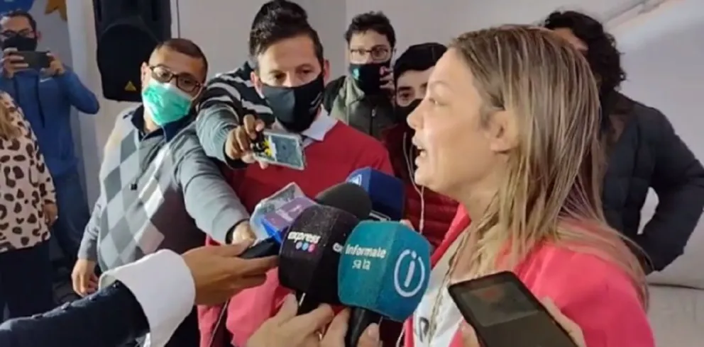 Para Pamela Ares, “hubo un castigo hacia los oficialismos”