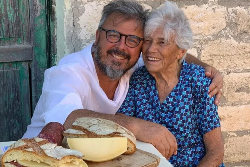 Donato Di Santis y un emotivo reencuentro con su mamá 