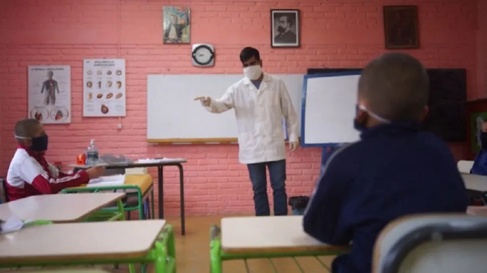 Paritaria docente: acordaron un nuevo piso salarial desde diciembre