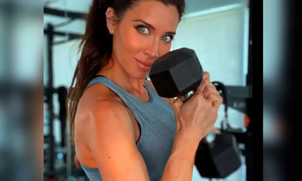 Pilar Rubio se grabó entrenando duro su cuerpo con este hermosísimo outfit deportivo