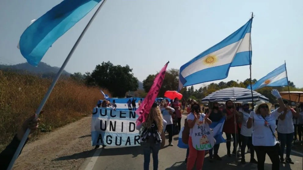 Autoconvocados. Fuente: (Twitter)