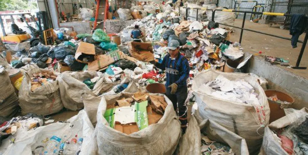 El Ministerio de Producción busca reconocer el trabajo de los recuperadores urbanos
