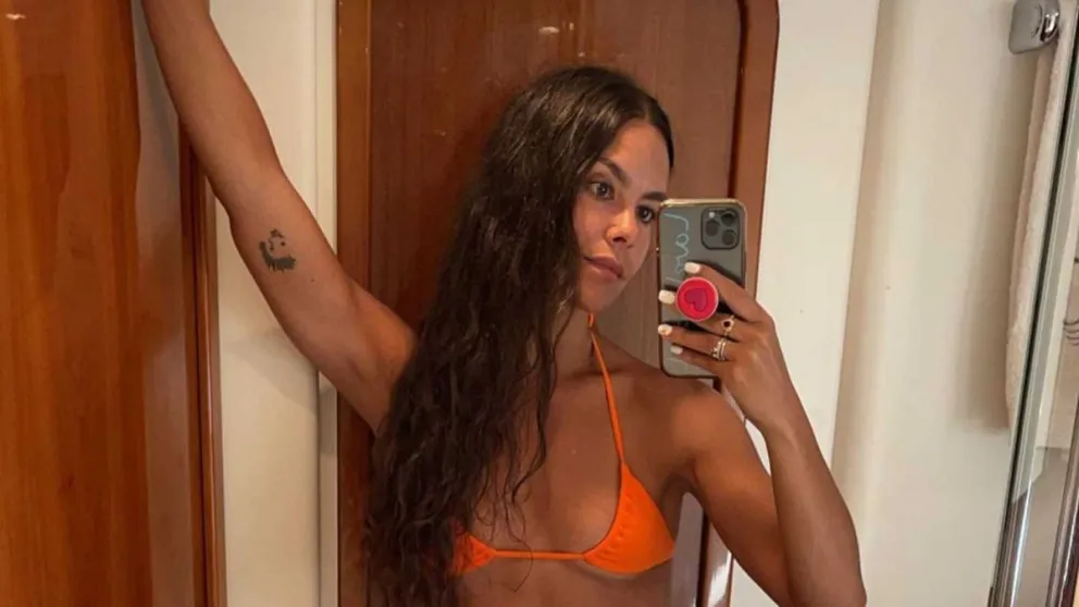 Cristina Pedroche sorprende con un detalle en su bikini que nadie dejó de mirar 