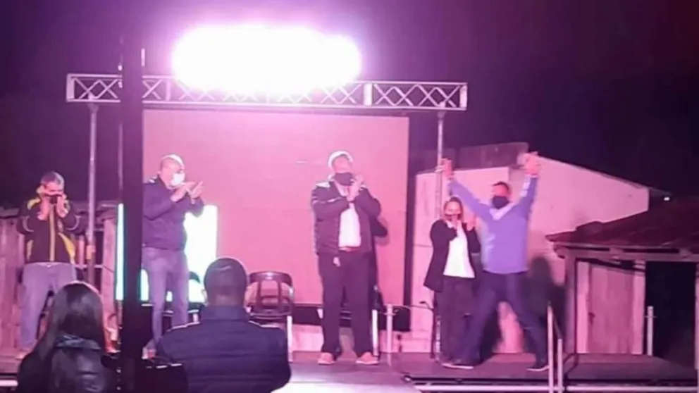 Balearon a un diputado del Frente de Todos en pleno acto de campaña