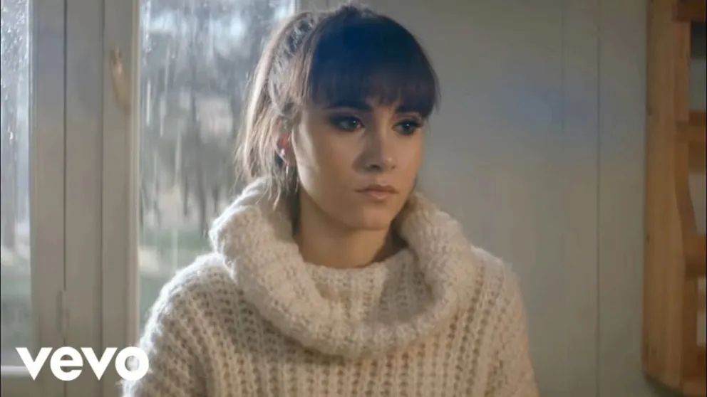 ¿Dejará la música? Aitana presenta su propia colección de ropa y es todo un éxito 