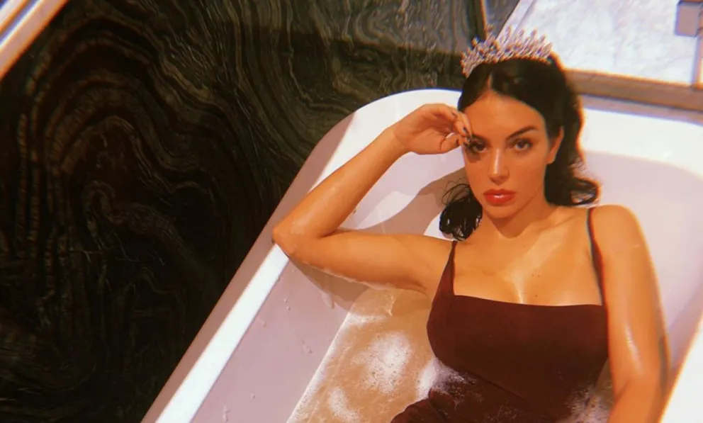 Georgina Rodríguez lució regia con este casual look con vaqueros 