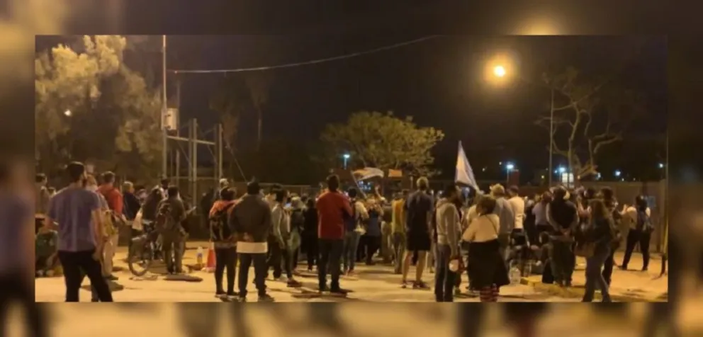 Audiencia conciliatoria: el Gobierno provincial convocó a los docentes
