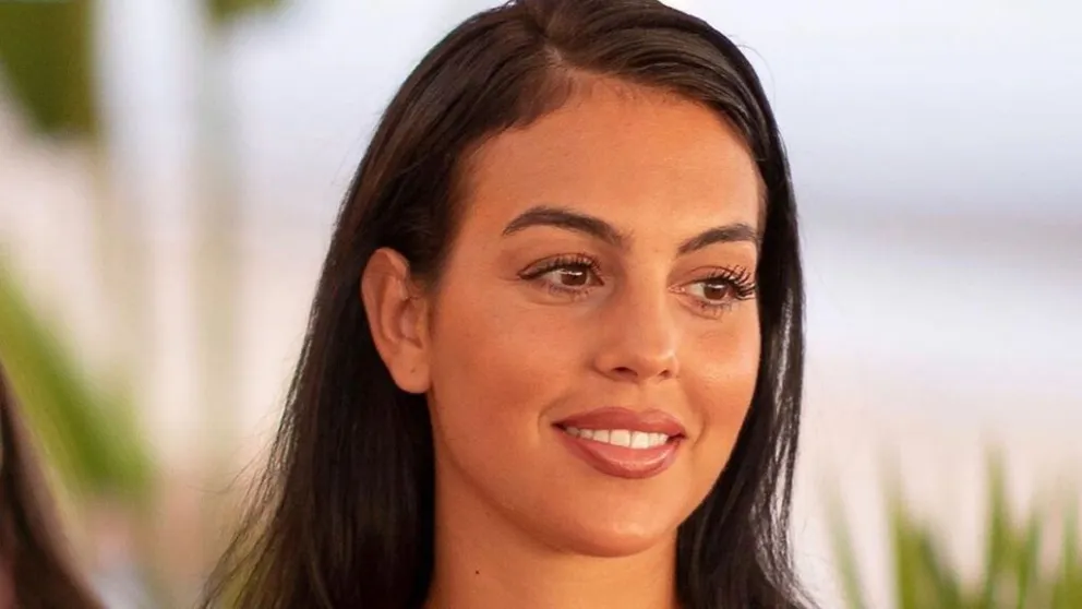 Georgina Rodríguez demandó a Jennifer López por copiarle el look a Jennifer López