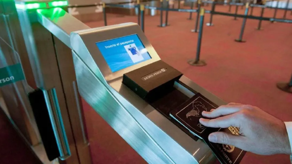 Habilitan el pasaporte sanitario internacional: ¿Cómo obtenerlo?
