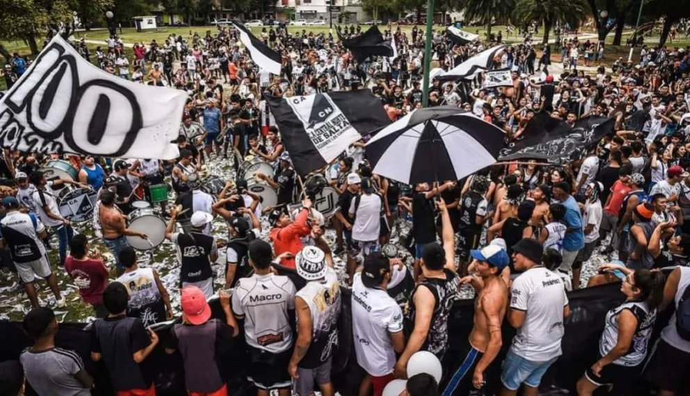 Hinchada de Central Norte. Fuente: (Twitter)