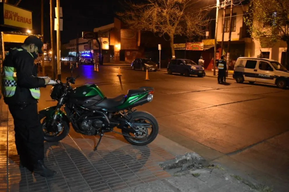 Motochorros, drogas y detenidos: intensos operativos policiales en Orán