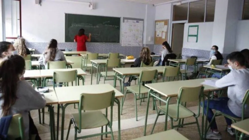 Presencialidad plena. Fuente: (Twitter)