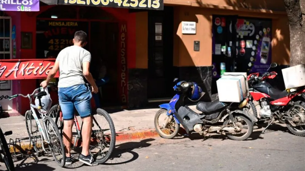 Foto: Conductores de motos