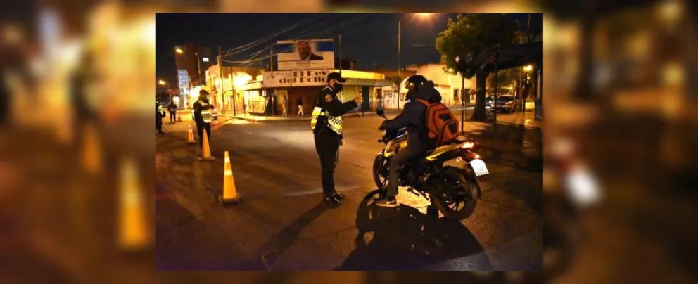 Irresponsable y peligroso: salteño conducía borracho y con una patente trucha