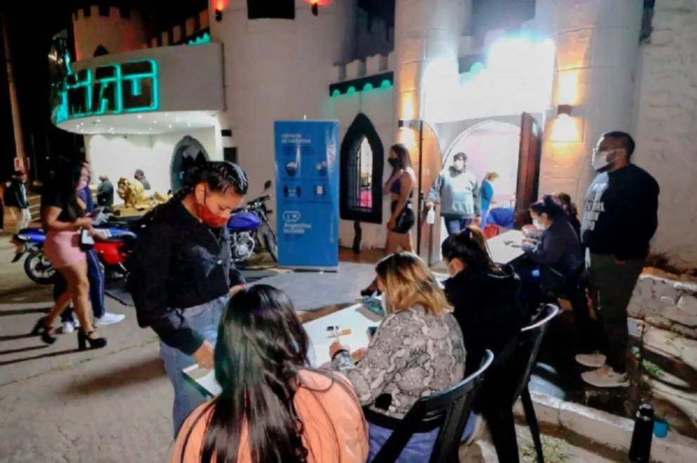 ¡Alta estrategia! Así lograron repuntar la vacunación en Salta este fin de semana