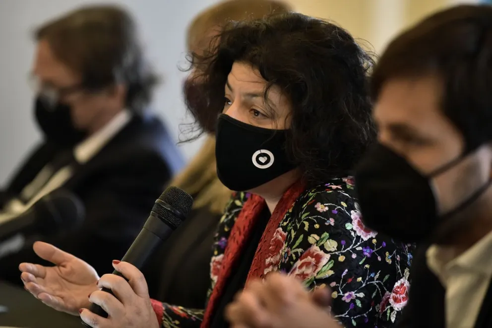 Vizzotti: "El 2022 va a ser el año de las terceras dosis"