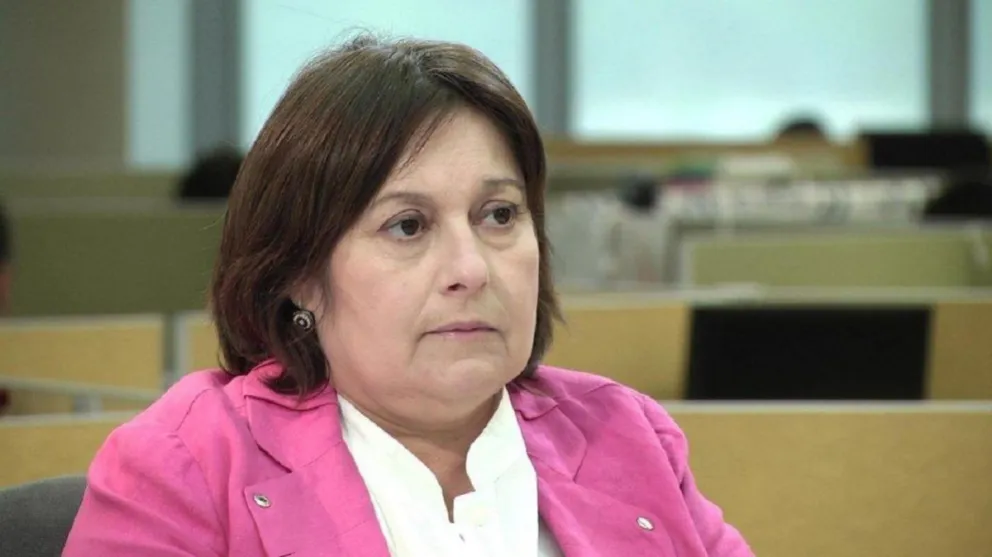 Graciela Ocaña insiste en que se debe concluir el contrato para la compra de Sputnik V