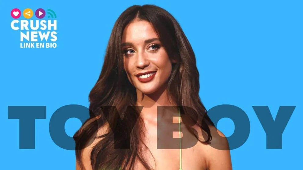 El escote pronunciado de María Pedraza que dejó ver todo su torso