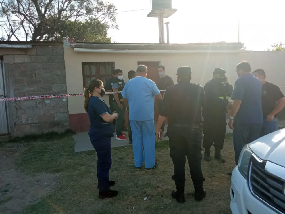 Conmoción en Salta: hallaron a una mujer sin vida en el interior de una vivienda
