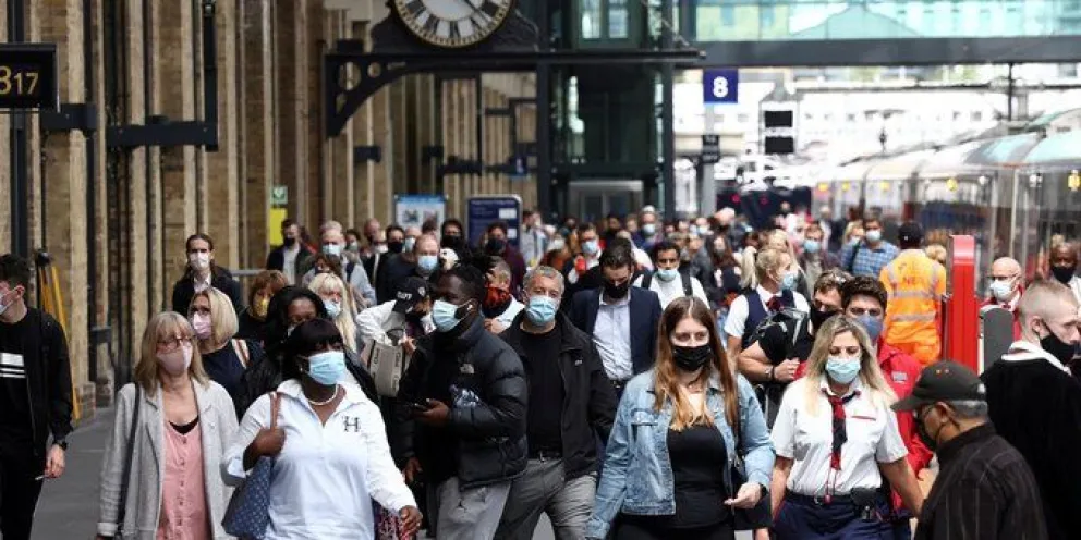 Reino Unido saca a Argentina de la "lista roja" de Covid-19 y permitirá el ingreso de turistas