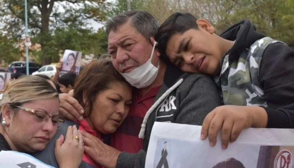 Familia de Gladys Paz. Fuente: (Twitter)