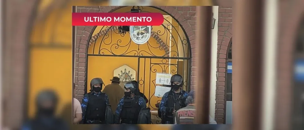 |URGENTE| Tensión en el norte: Fuerzas Federales allanaron la Municipalidad de Salvador Mazza