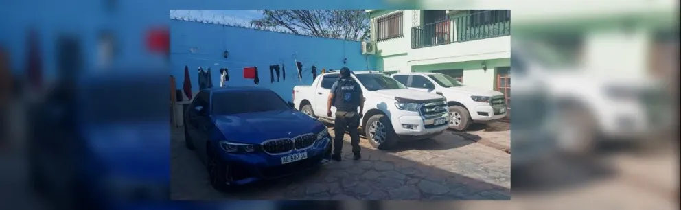 |FOTOS| Autos de alta gama, una caja fuerte y un revólver: el Intendente de Salvador Mazza en aprietos