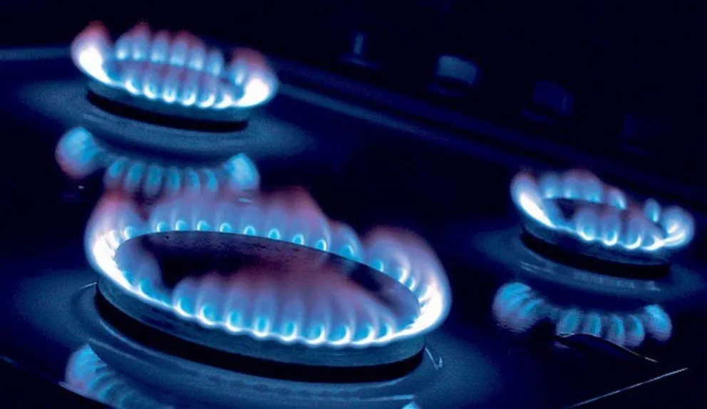 GasNor solicitó un incremento de tarifas y podría aumentar en febrero hasta un 50% el servicio