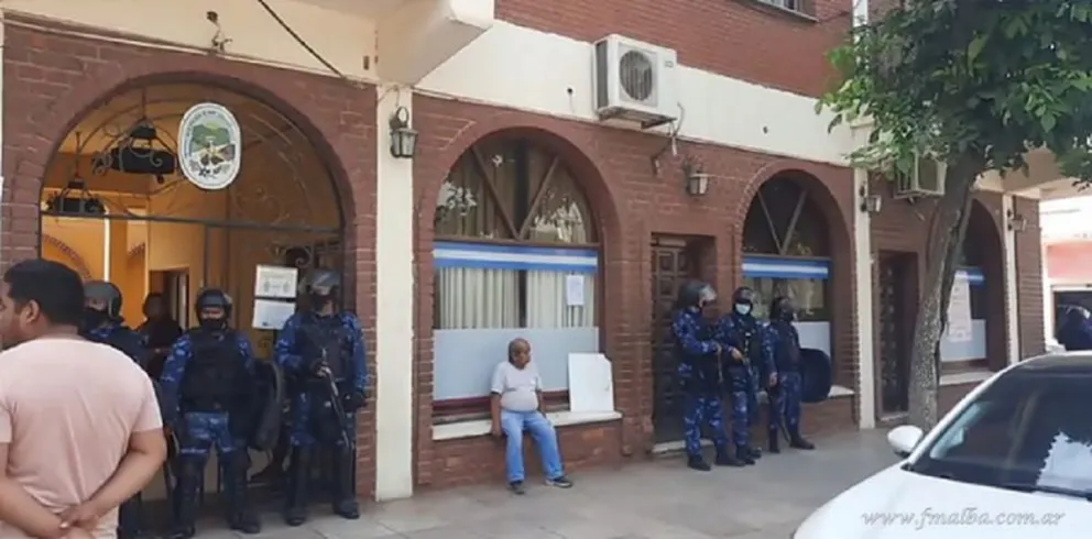 Megaoperativo en Salvador Mazza: mientras los Concejales se oponen, deslizan quién sería el interventor