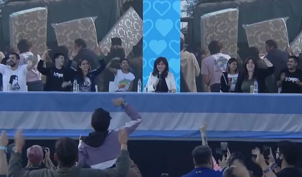Cristina Kirchner reapareció en un acto de La Cámpora: "El peronismo sigue más vigente que nunca"