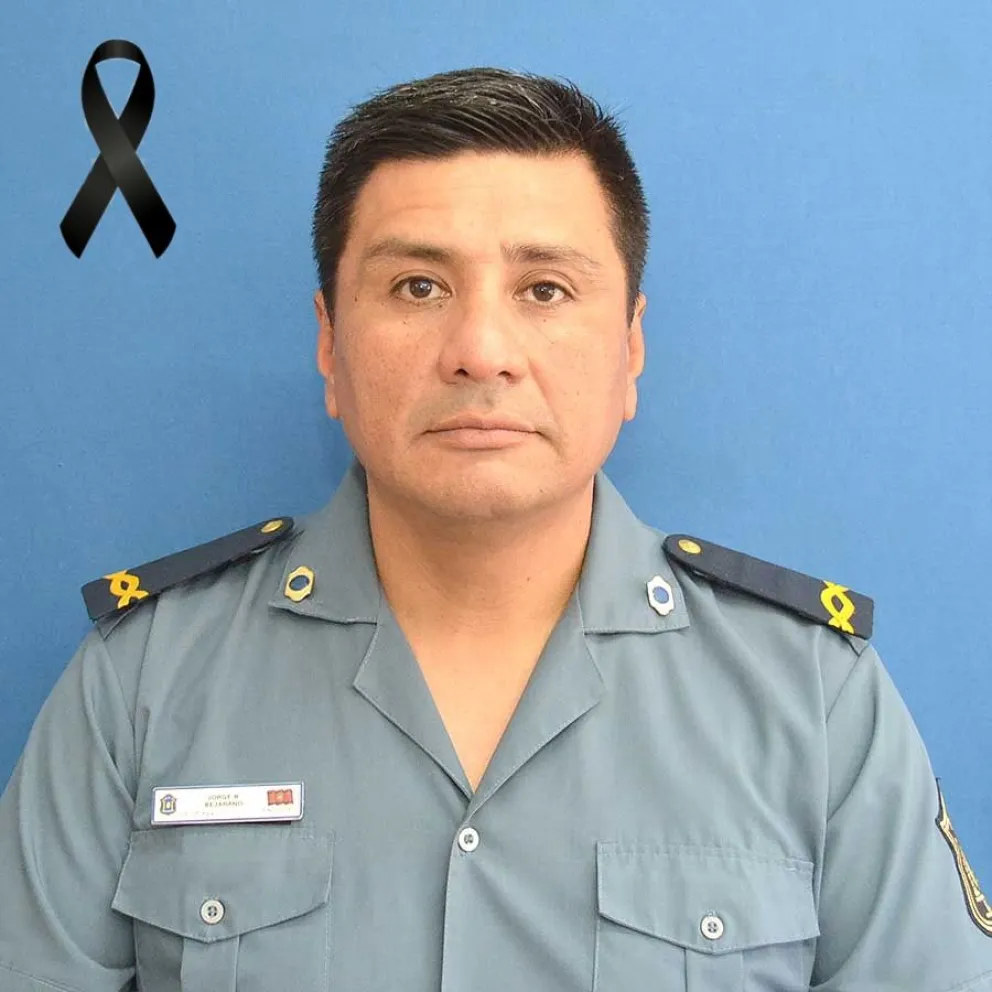  Policía de Salta lamenta el deceso del Suboficial Mayor Claudio Alejandro Pastrana