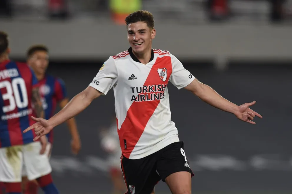 River Plate le ganó a San Lorenzo y se corta en la cima del torneo
