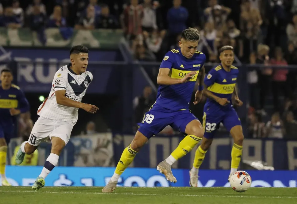 Vélez le ganó a Boca y lo bajó del torneo 