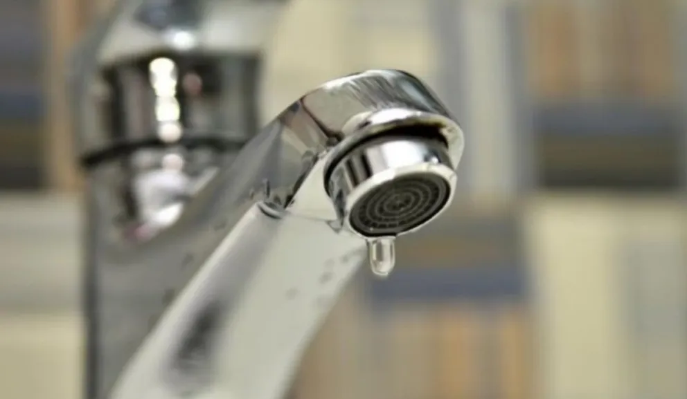 Barrio salteño se mantiene con camiones de agua cisterna: "Pasamos días sin agua"