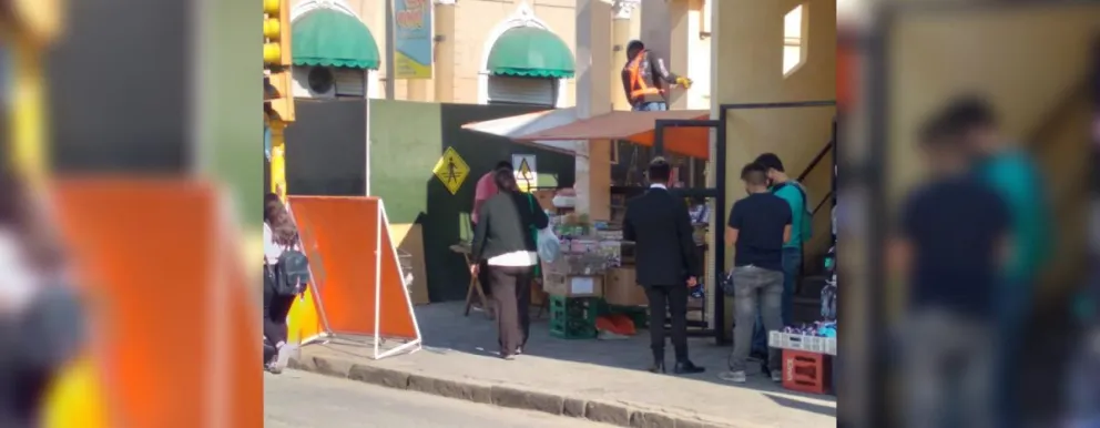 Conflicto sin fin: qué parte del microcentro volvió a ser tomada por los manteros