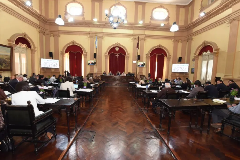 Se renovó la cámara de Diputados: los históricos que se van y los electos que llegan