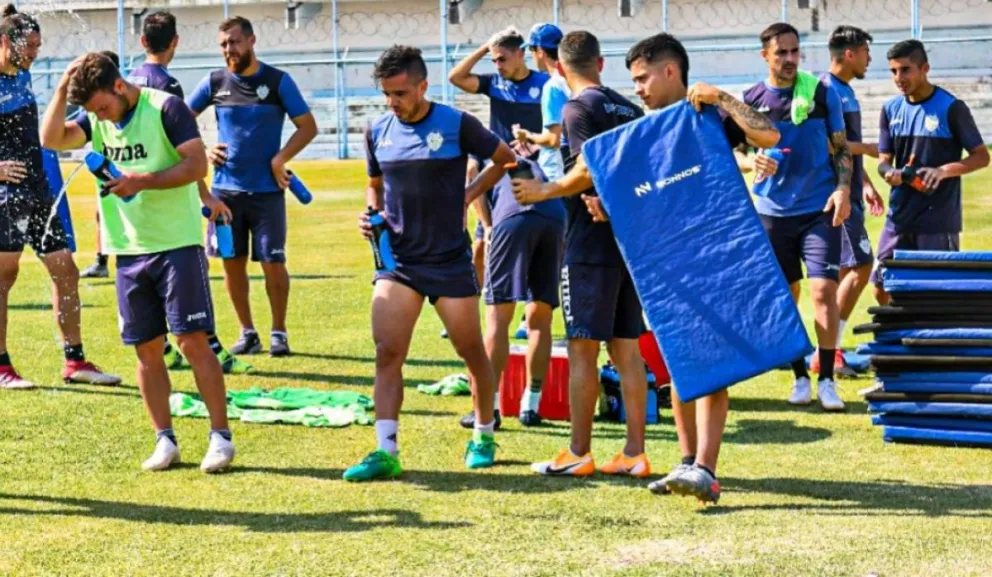 Plantel. Fuente: (Twitter)