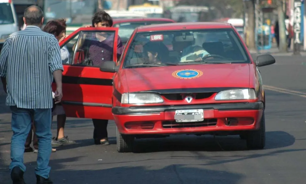 Agreden a un taxista en la zona de la Terminal: la víctima contó su versión de los hechos