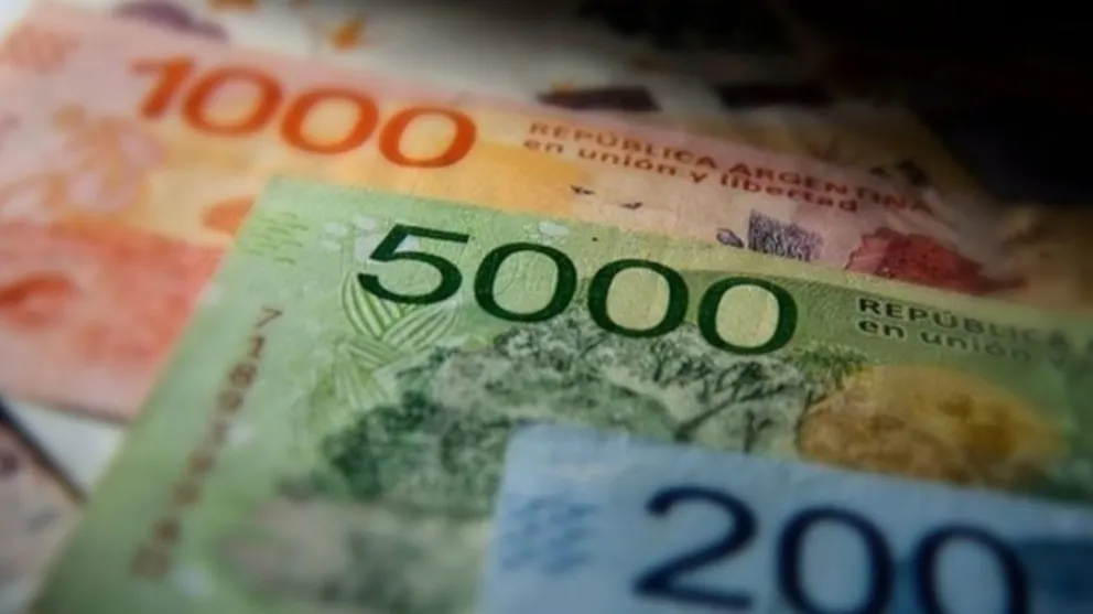  Alberto Fernández presentó de manera oficial los nuevos billetes 